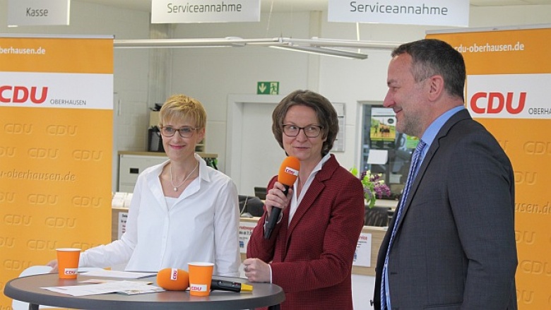 NRW-Ministerin Ina Scharrenbach bei „Frühjahrsgespräch“ der CDU NRW-Ministerin Ina Scharrenbach bei „Frühjahrsgespräch“ der CDU