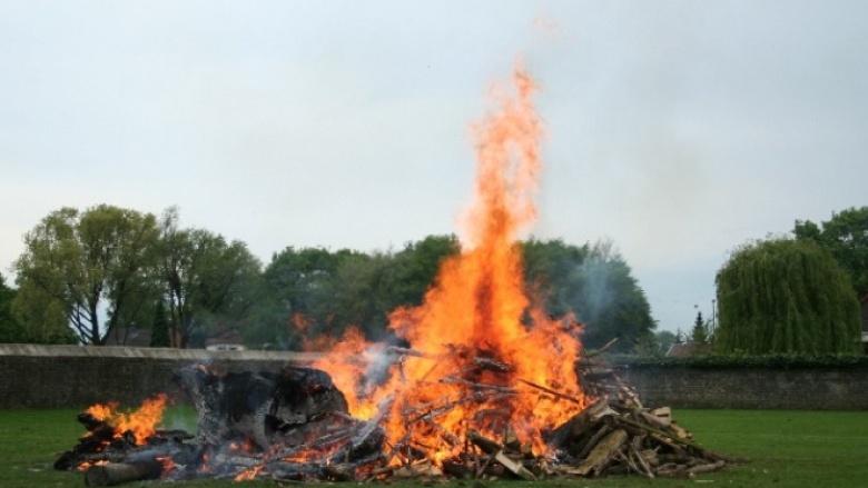 Osterfeuer Osterfeuer