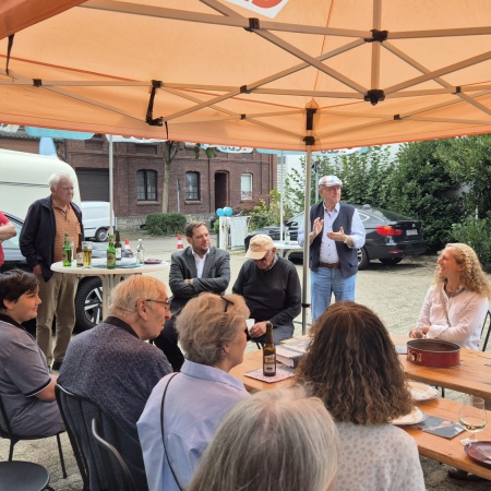 Größeres Bild ansehen