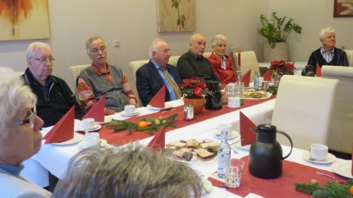 Unterhaltsame und besinnliche Adventfeier der Senioren-Union